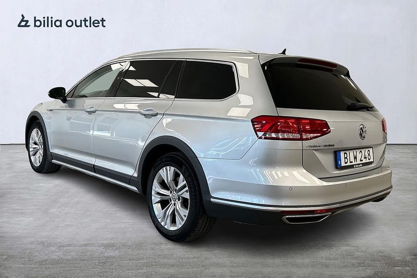 Bild 3 av Volkswagen Passat Alltrack 2.0 TSI 4Motion B-kam Dragkrok Skinn Carplay