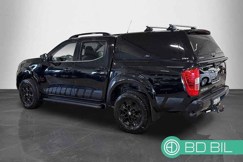 Bild 4 av Nissan Navara Dubbelhytt 2.3 dCi N-GUARD CMX KÅPA VÄRMARE FRONTBÅGE MOMS