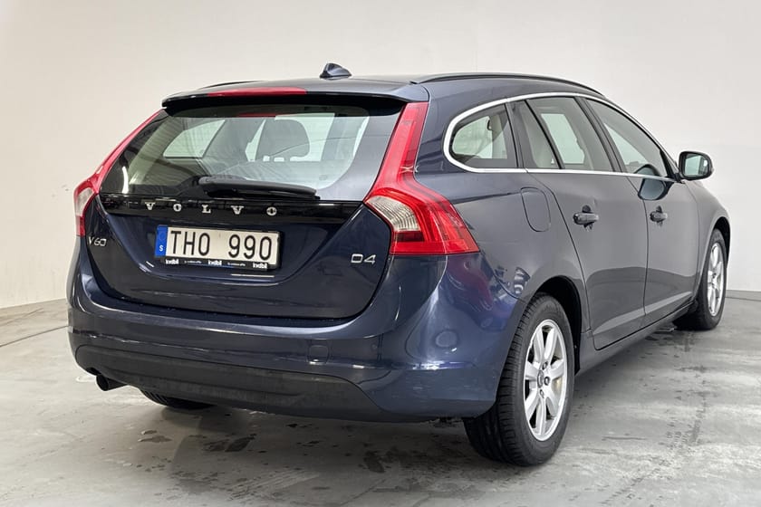 Bild 3 av Volvo V60 D4 (163hk) Momentum Värmare