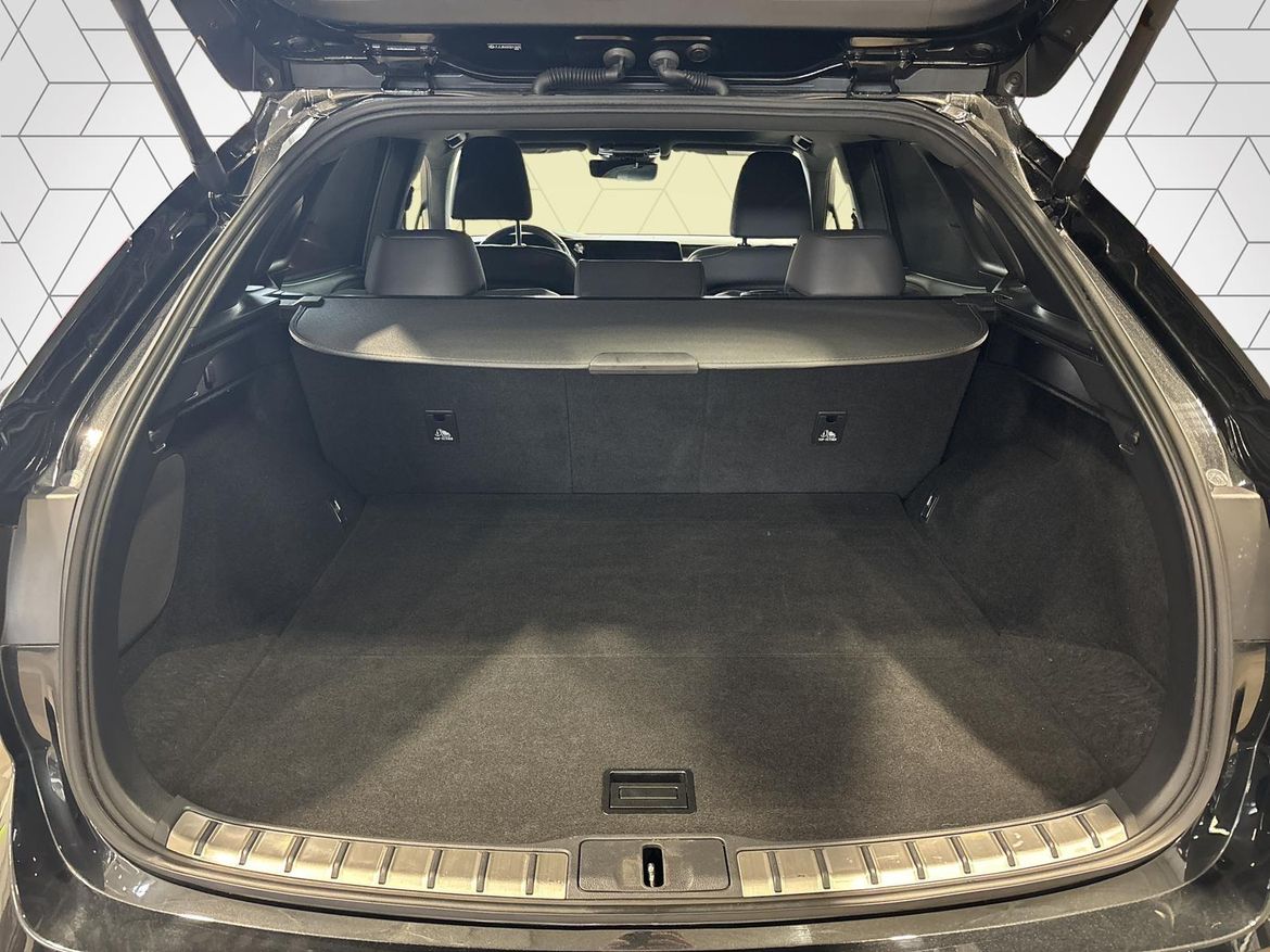 Lexus RX 450h+ E-CVT, 309ps, 2024