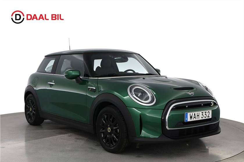 Bild 3 av MINI Cooper SE 184HK 32,6kWh SONDERPAKET COCKPIT VÄRMARE NAVIGATION