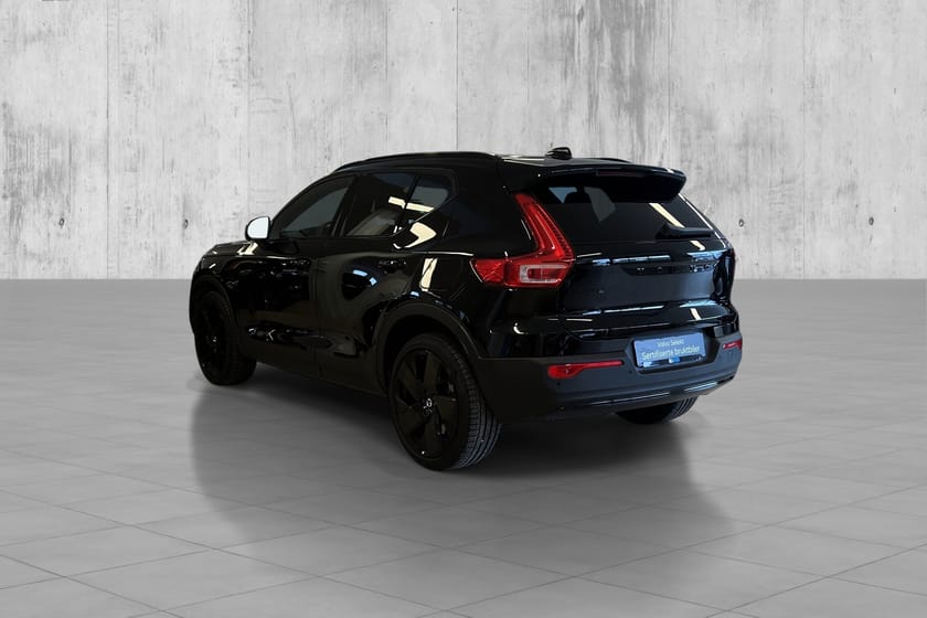 Bilde 5 av Volvo EX40 Twin Motor Black Edition Hengerfeste, pixel, tonde ruter++