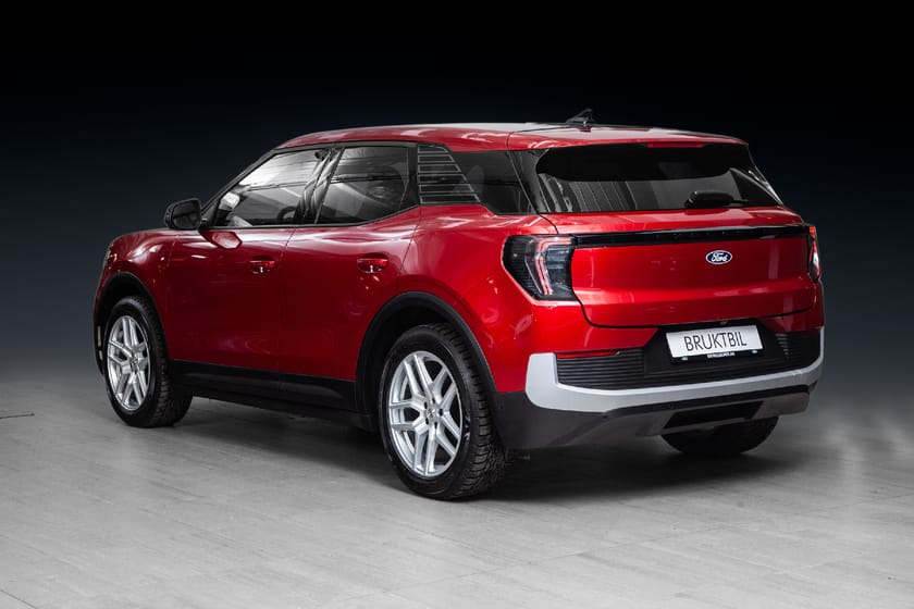 Bilde 2 av Ford Explorer EV Extended Range AWD Premium AWD|Panorama||HUD|B&O|Skinn|Krok|Serviceavtale