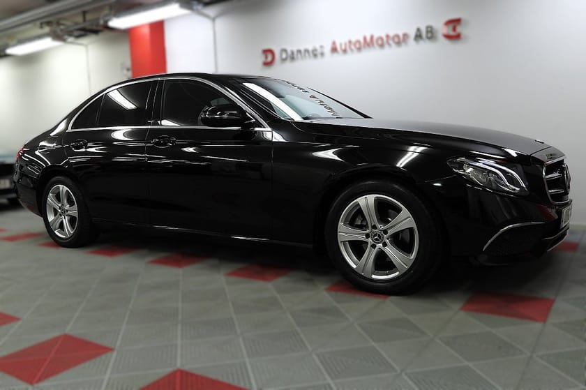 Bild 4 av Mercedes-Benz E 220 d 2.0 CDI 9G-Tronic Avantgarde Sedan Euro 6