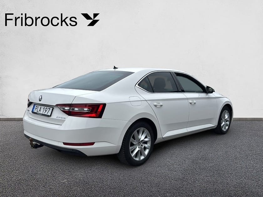 Bild 5 av Škoda Superb Skoda 2.0 TDI Business Edition 150hk AUT Drag/D-Värm/V-Hjul