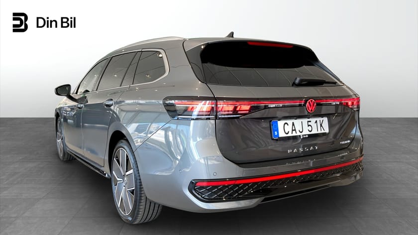 Bild 3 av Volkswagen Passat Variant eHybrid 272 DSG R-LINE