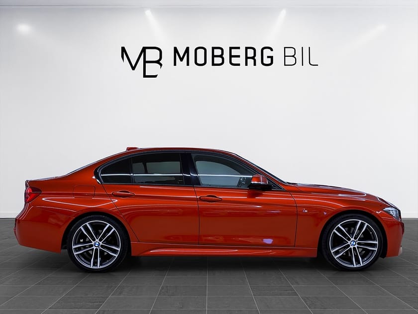 Bild 5 av BMW 330i Sedan 252hk M Performance H/K 2 Års Garanti!