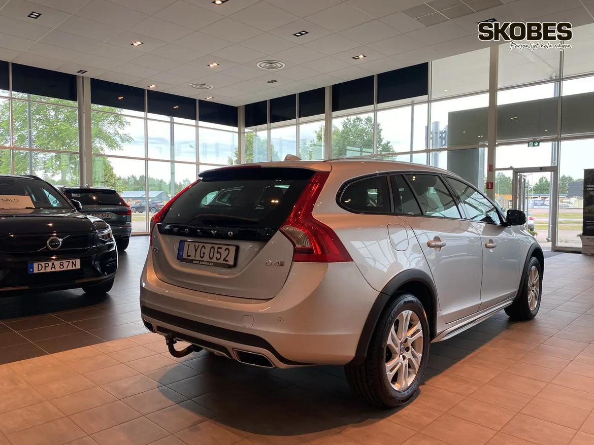 Volvo V60 Cross Country