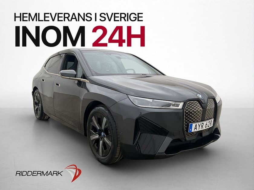 Bild 1 av BMW iX xDrive40 Sport Line Pano Drag DA+ PA+ Laser Sky Värme