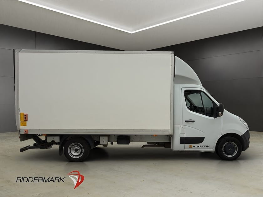 Bild 2 av Renault Master Chassi Cab 2.3dCi BAKGAVELLYFT M/K-Värmare 3-Sits Moms