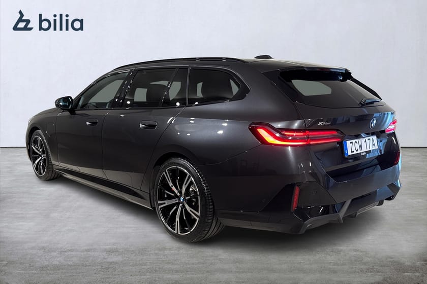 Bild 2 av BMW 530e xDrive Touring M-Sport Pro / Carbon / 20" Tum / HarmanK