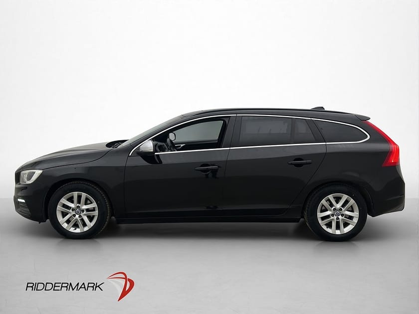 Bild 4 av Volvo V60 D3 150hk R-Design Taklucka Skinn Värmare Drag