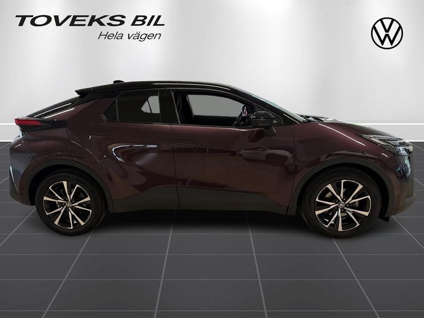 Bild 2 av Toyota C-HR Hybrid SUV TOYATA HYBRIDE -CVT 140HK
