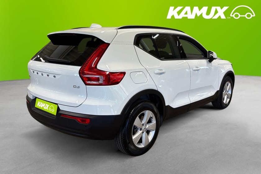 Bild 4 av Volvo XC40 D3 AWD 150hk Momentum  Värmare VOC Sensorer Drag
