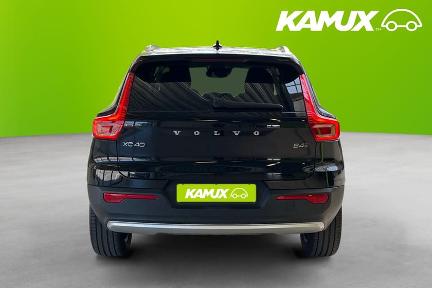 Bild 5 av Volvo XC40 B4 AWD Momentum CarPlay Navigation Farthållare H/K Drag