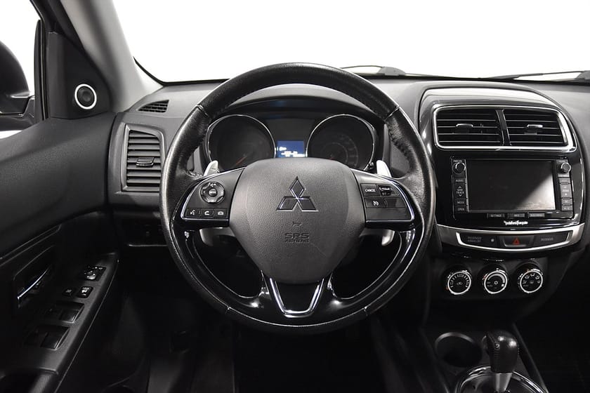 Bild 2 av Mitsubishi ASX 2.2 Di-D 4WD Aut Skinn Pano Navi 150hk