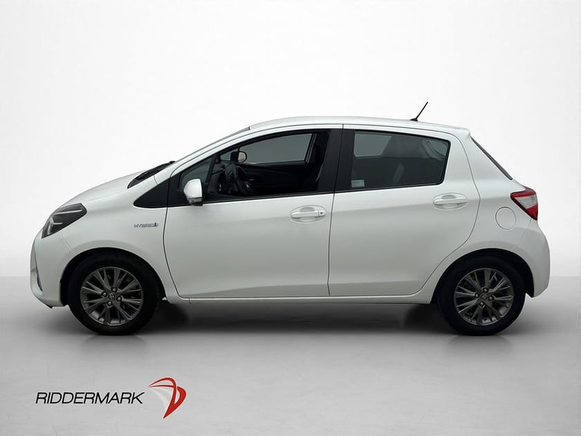 Bild 5 av Toyota Yaris Hybrid Active LED-Ramp M&K-Värmare Kamera BT
