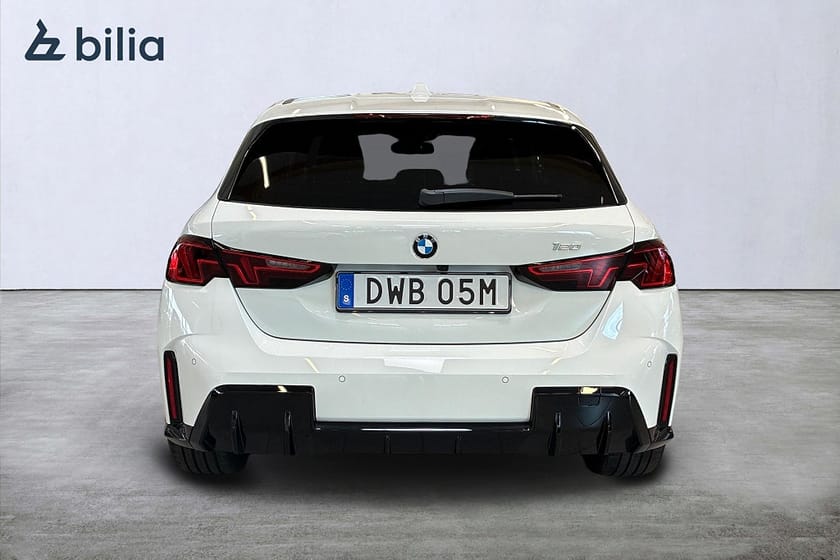 Bild 4 av BMW 120 M Sport Panorama Rattvärme Backkamera Farthållare