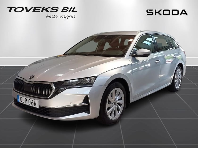 Bild 1 av Škoda Octavia Kombi MHEV med drag- och värmarepaket