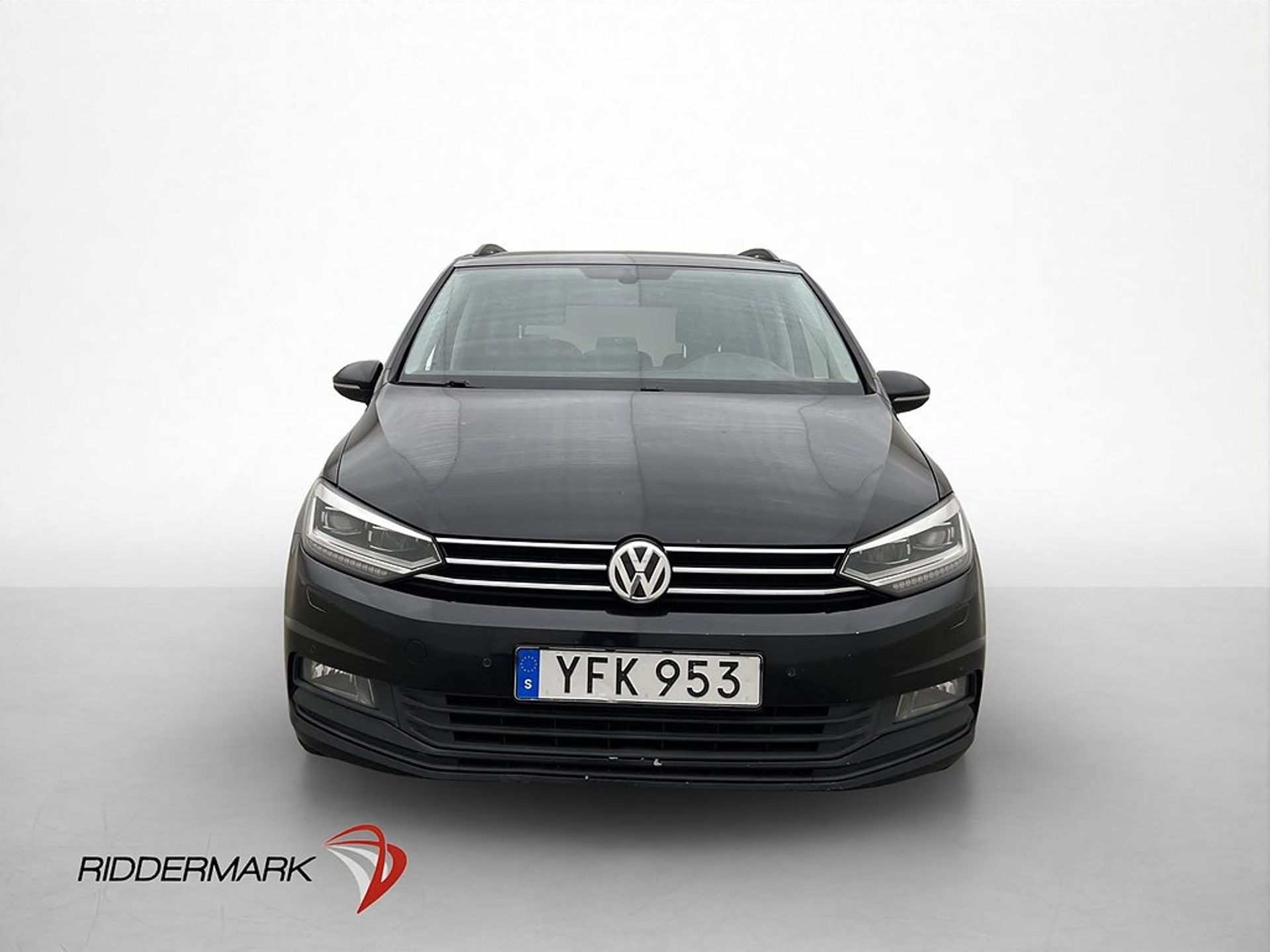 Volkswagen Touran 2017, bild 2/10