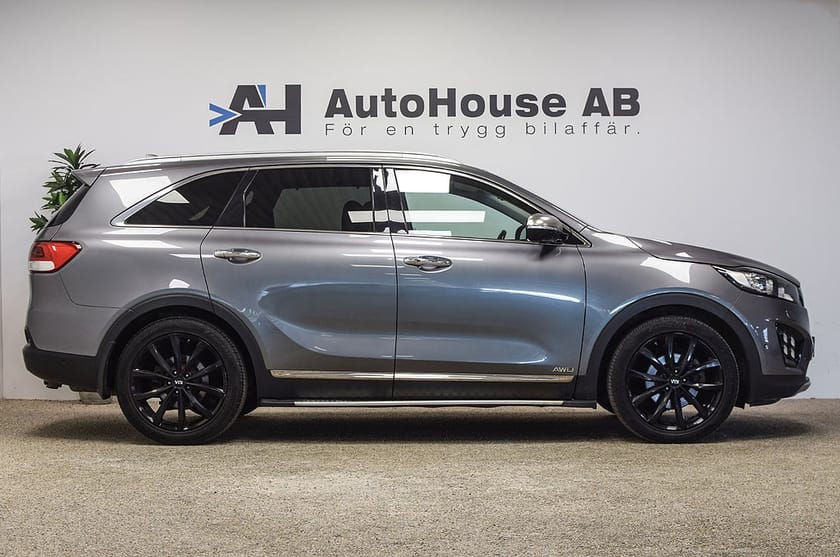 Bild 3 av Kia Sorento 2.2 CRDi AWD 200HK 7-sits Drag Pano 360 Infinity