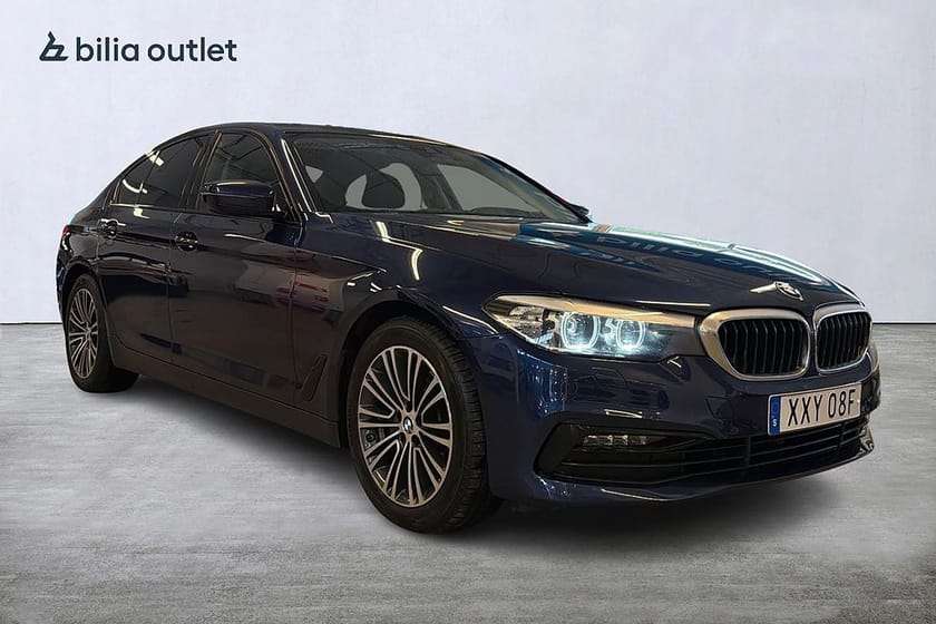 Bild 3 av BMW 520d xDrive Sedan Sport line B-Kam Värmare Drag Keyless H/K