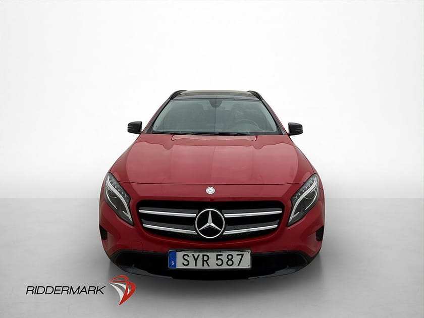 Bild 2 av Mercedes-Benz GLA 200 Urban Line Pano Backkamera Halvskinn