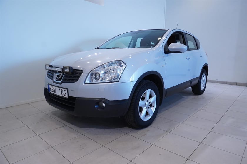 Bild 2 av Nissan Qashqai 2.0 Acenta 5-D, Dragkrok, Backsensorer, Motorvärmare