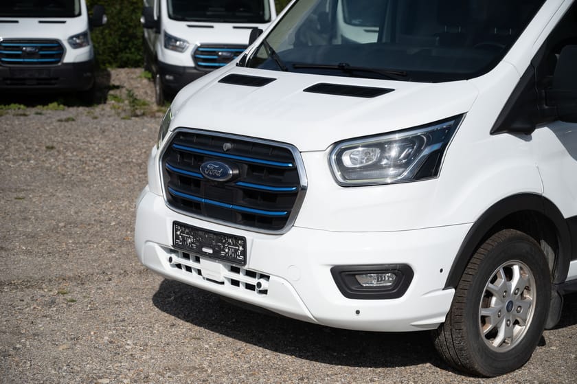 Bilde 2 av Ford E-Transit 350 BEV 269hk L3 Trend RWD Auksjon! Les tekst!