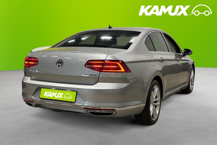 Bild 4 av Volkswagen Passat 2.0 TDI 4Motion GTS D-värm Drag Massage 240hk