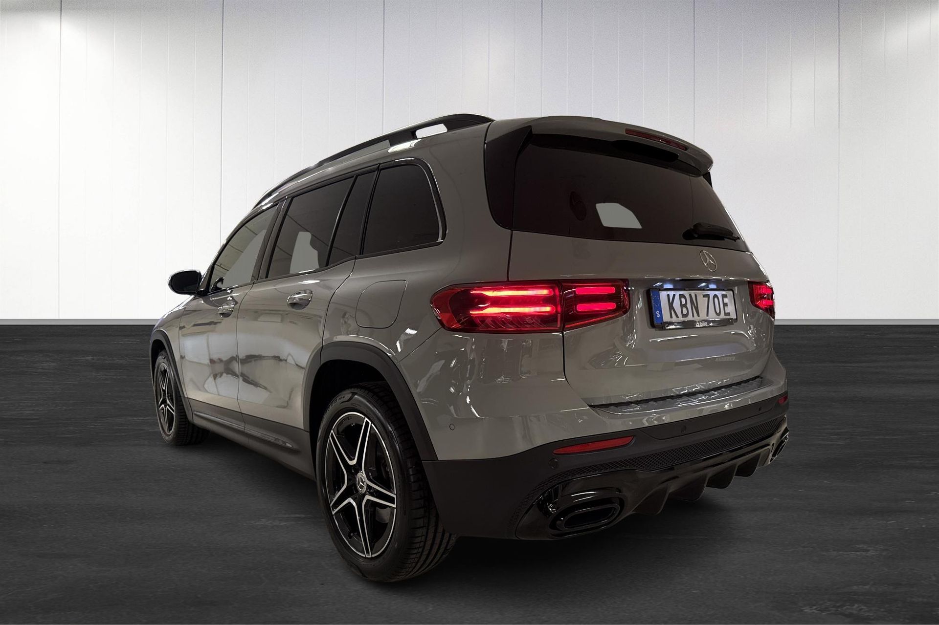 Mercedes-Benz GLB 250+ AMG 2026, bild 6/10