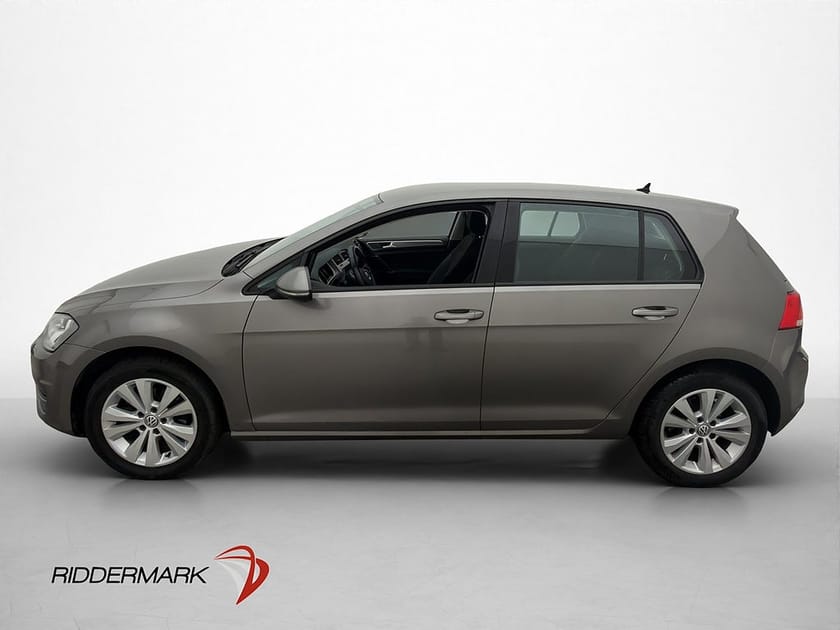 Bild 4 av Volkswagen Golf 1.2 TSI Drag Adaptiv-F CarPlay Två-Brukare
