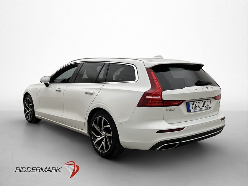 Bild 5 av Volvo V60 Twin Engine AWD 392hk Inscription HuD Pano BLIS