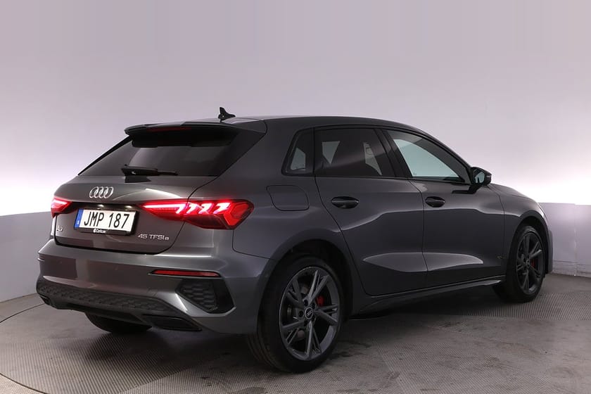 Bild 5 av Audi A3 Sportback 45 TFSI e S-line Cockpit PDC LED Adap.Fart