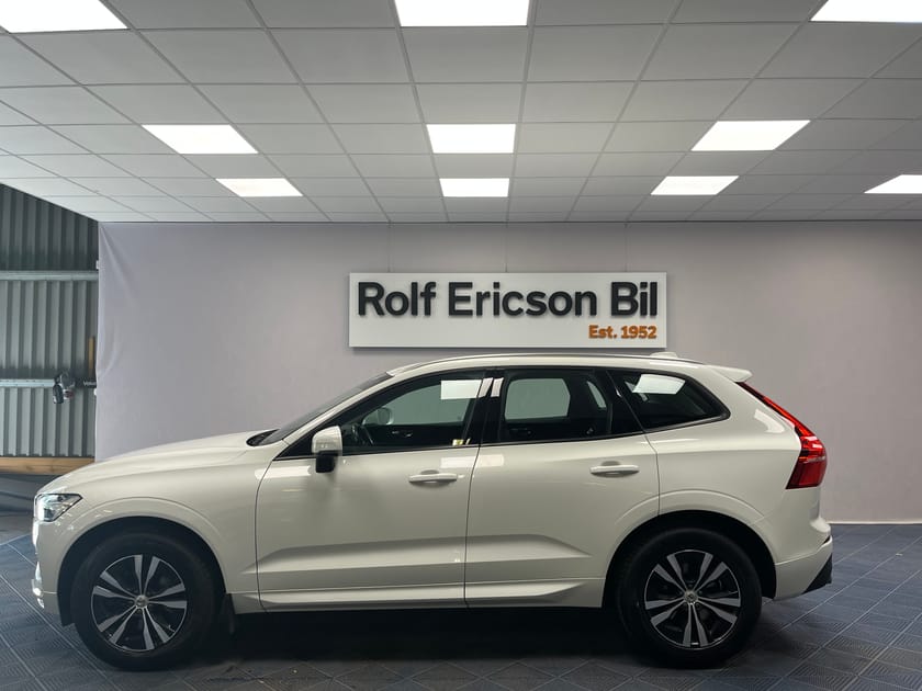 Bild 2 av Volvo XC60 B5 Bensin Momentum SEIII