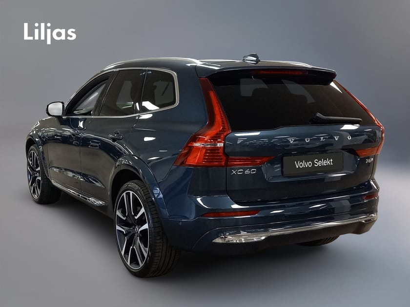 Bild 3 av Volvo XC60 T6 AWD Ultra Bright//Dragkrok//22"-fälg//
