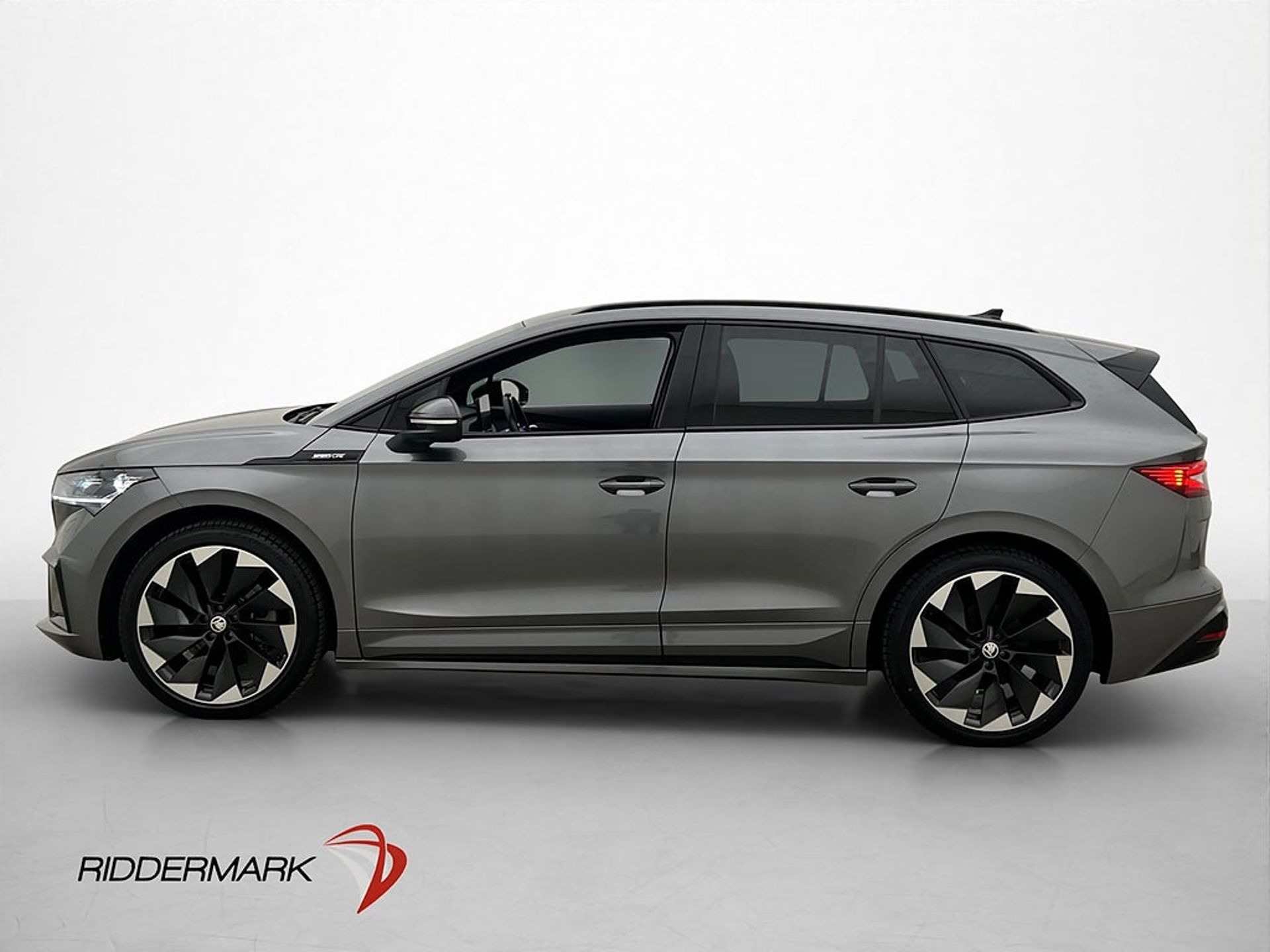 Skoda Enyaq iV80x Sportline Crystal Face 2023, bild 5/10