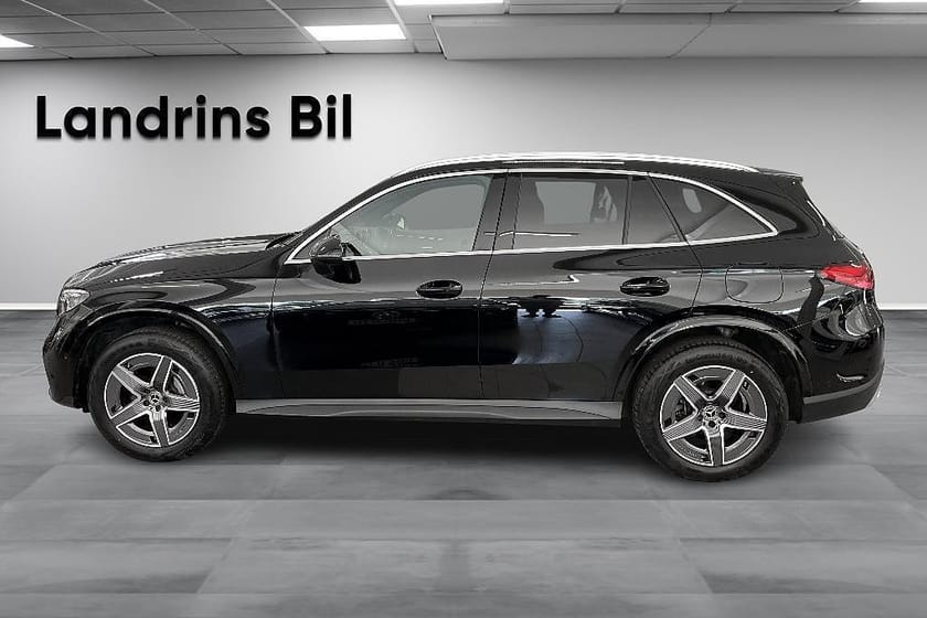 Bild 4 av Mercedes-Benz GLC 300 e 4MATIC AMG Line