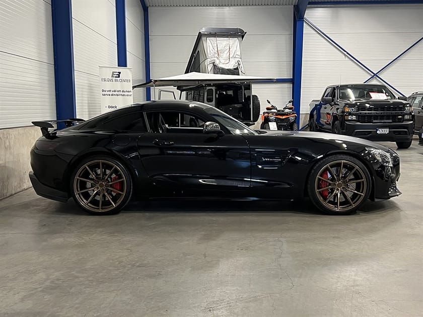 Bild 2 av Mercedes-Benz AMG GT S 510 HK V8 / Aerodynamikpaket / Burmester / NIGHT PACKAGE /
