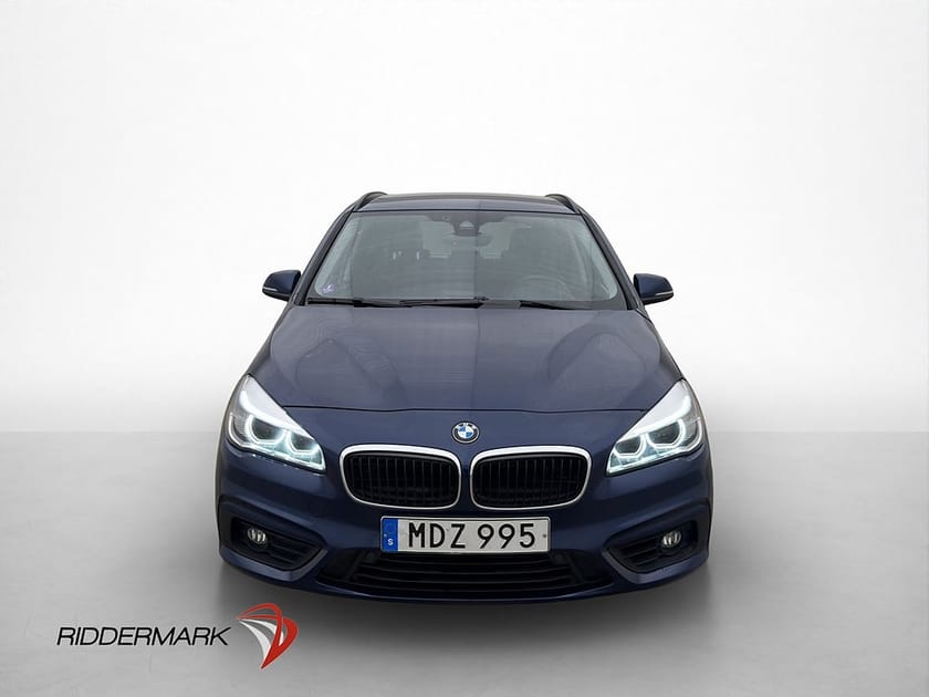 Bild 2 av BMW 218i Active Tourer 136hk Advantage P-Sensorer Rattävme Dragkrok
