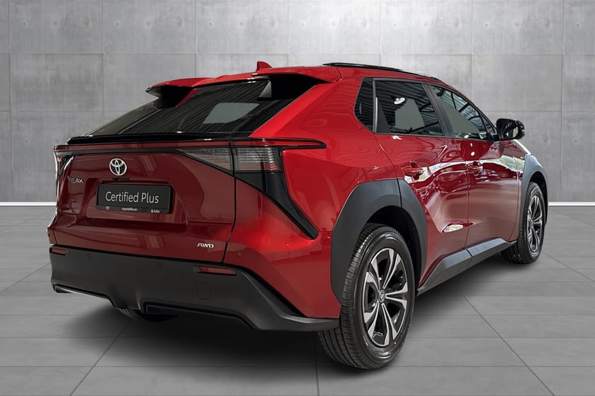 Bilde 5 av Toyota bZ4X AWD / Active Tech / Velholdt / LAV KM