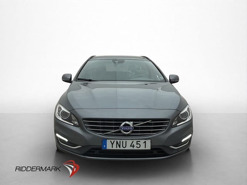 Bild 2 av Volvo V60 D4 Momentum VOC Värmare Sensorer Navi Halvskinn