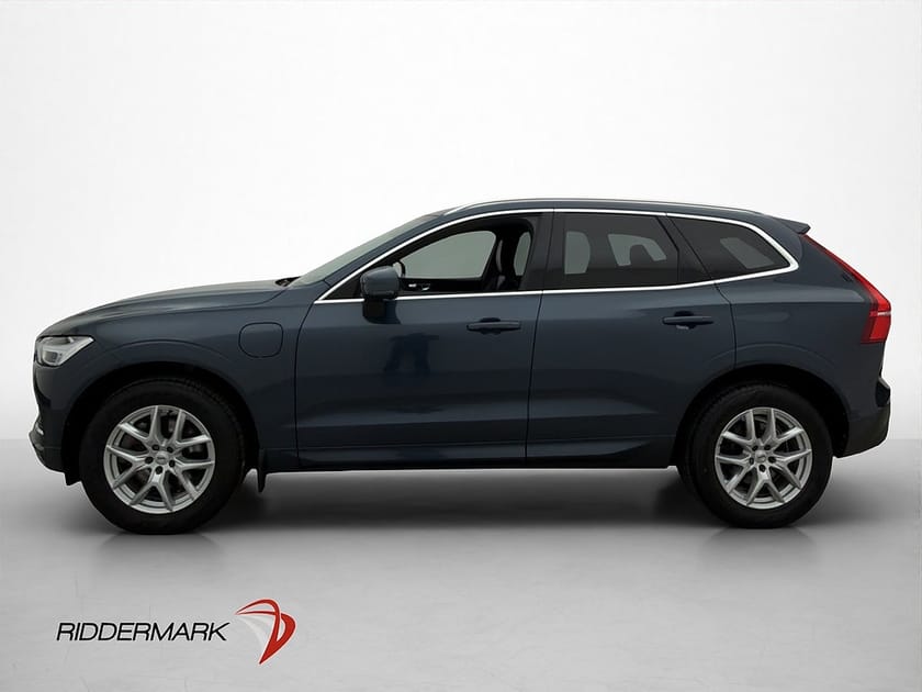 Bild 4 av Volvo XC60 T8 392hk AWD Momentum Adv. 360° Pano HuD Drag