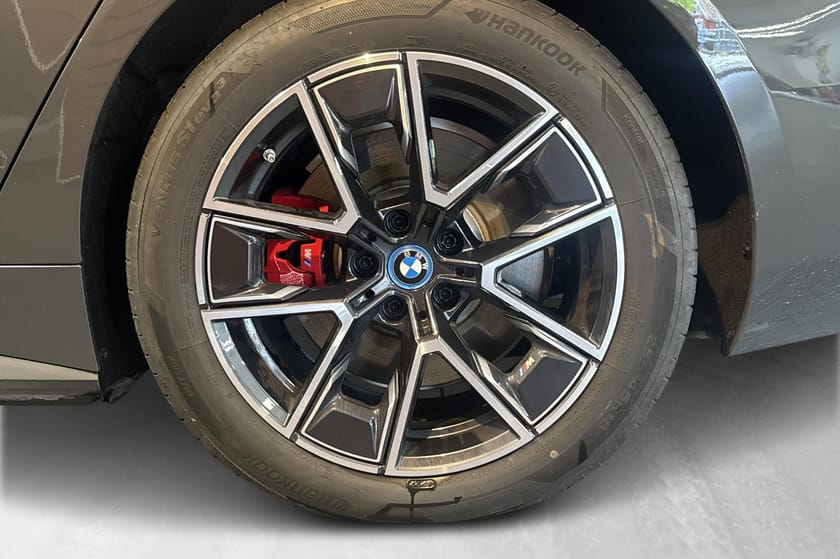 Bilde 5 av BMW i4 M50 xDrive Gran Coupé Supercharged, M-Seter, M-Sport Pro, Soltak, H/K