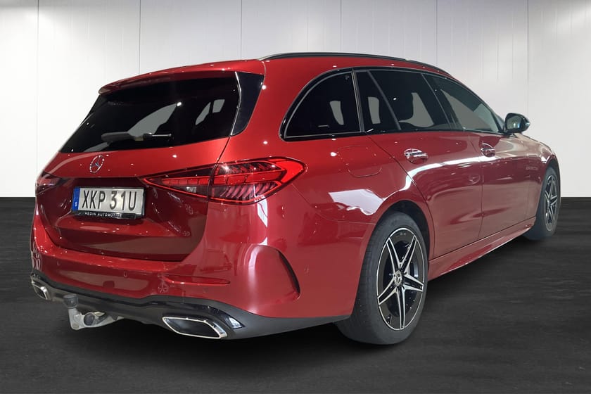 Bild 3 av Mercedes-Benz C 300 T e 300e AMG Panorama Burmester Head-Up Drag