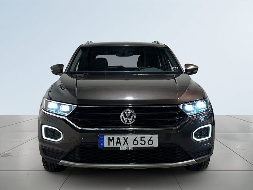 Bild 2 av Volkswagen T-Roc 2.0 TSI 4Motion GT Pvärm Beats GPS S/V-hjul
