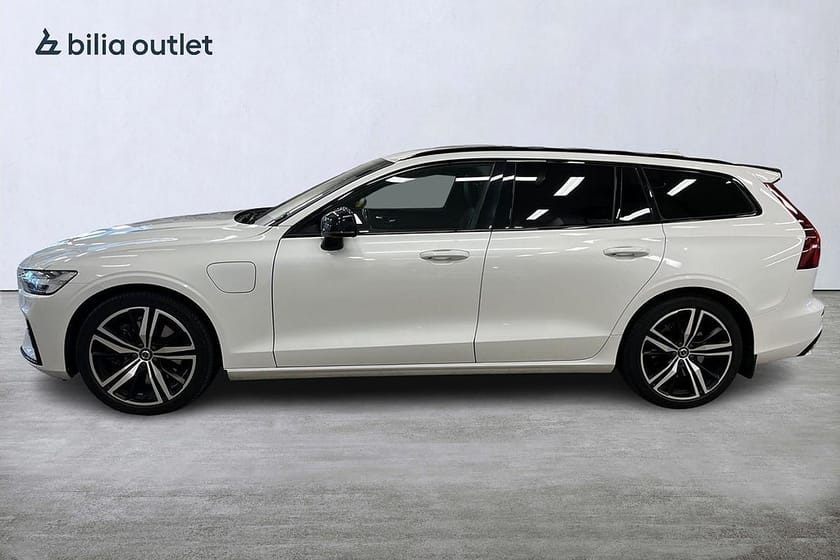 Bild 3 av Volvo V60 T8 AWD R-Design 392hk Drag Navi 360° Massage H/K HeadUp