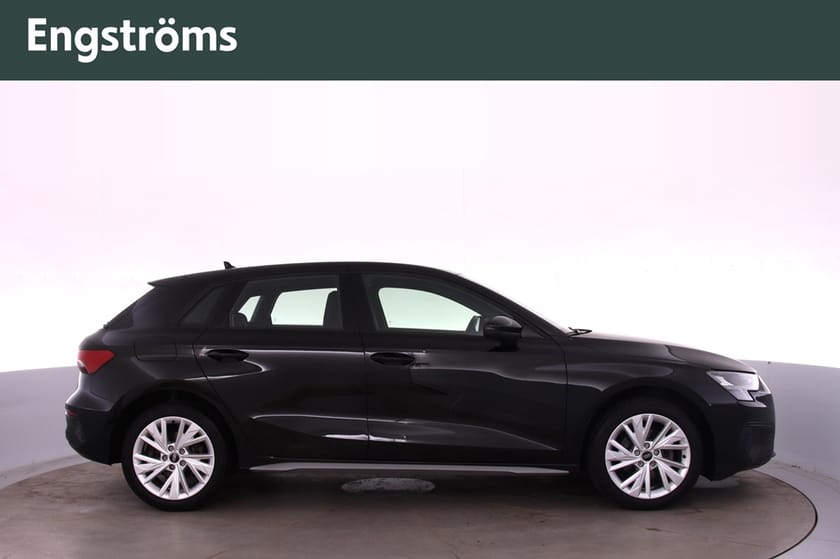 Bild 2 av Audi A3 Sportback 35 TFSI PROLINE 150 HK S TRONIC Dragkrok