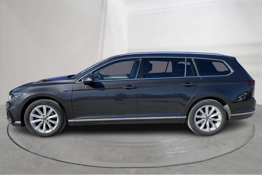 Bild 2 av Volkswagen Passat Sportscombi GTE 1.4 (218hk) Executive Business Dragpaket