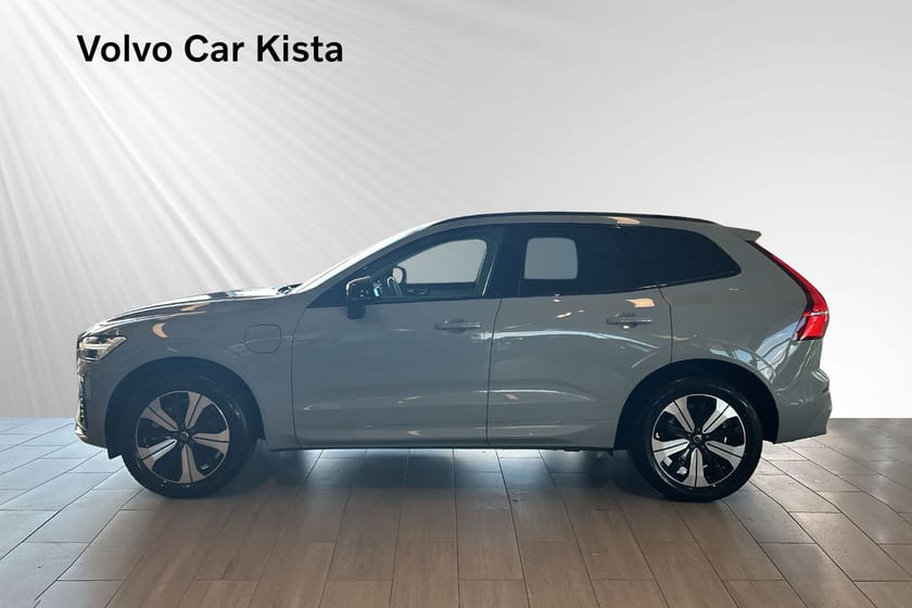 Bild 3 av Volvo XC60 T6 Plus Dark Edition Läder H/K Pano B-Kamera